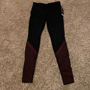 unworn black + purple workout legging